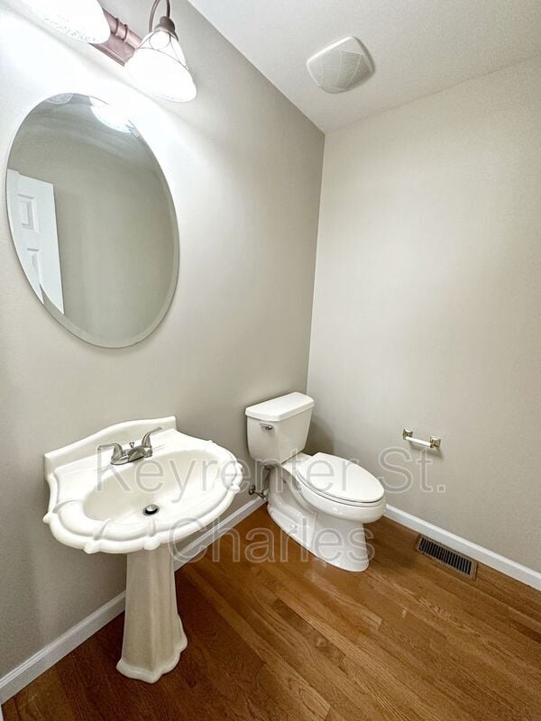 Building Photo - 6 Savannah Hill Dr