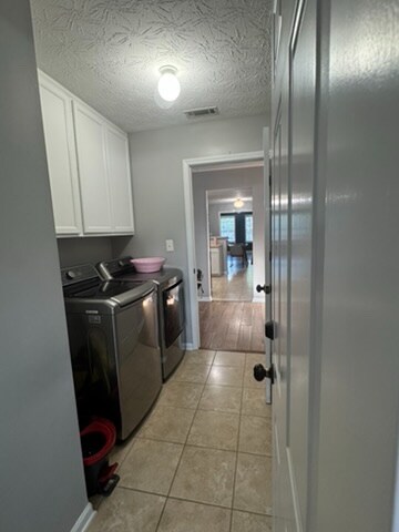 Building Photo - 3978 Rock Hollow Dr