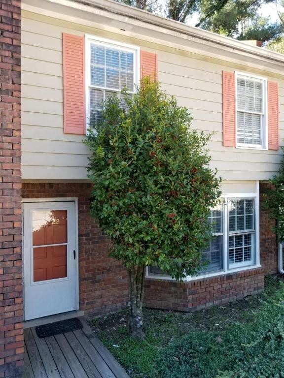 Primary Photo - 5140 Highpoint Rd