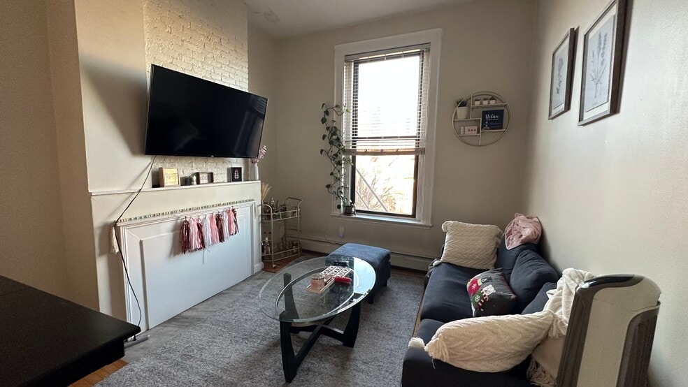 Building Photo - 427 Shawmut Ave