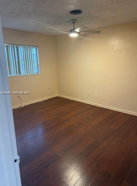 Building Photo - 10565 SW 156th Ln