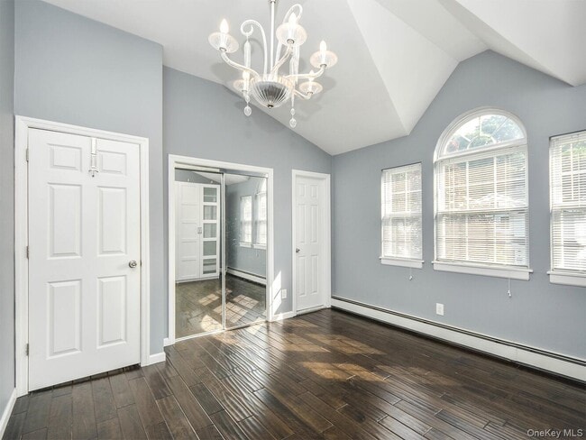 Building Photo - 49 Ashwood Rd