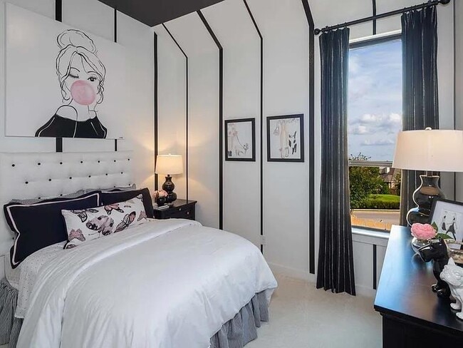 Building Photo - 2516 Carretera Dr