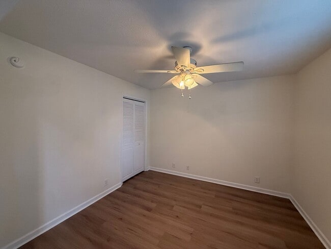 Building Photo - 673 Tupelo Ln