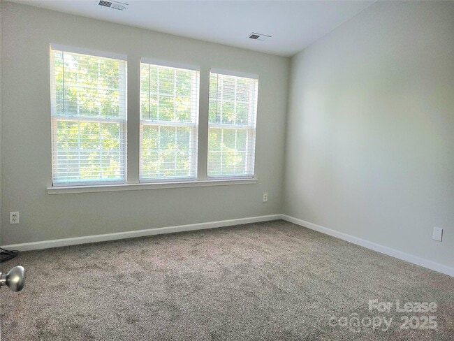 Building Photo - 8415 Chaceview Ct