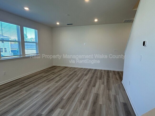Building Photo - 2632 Pivot Rdg Dr