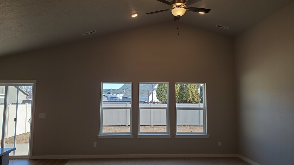 Building Photo - 16918 N Gwinnett Ave