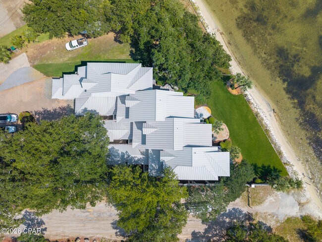 Building Photo - 3827 Mariner Dr