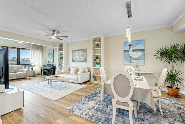 Building Photo - 7546 La Paz Blvd