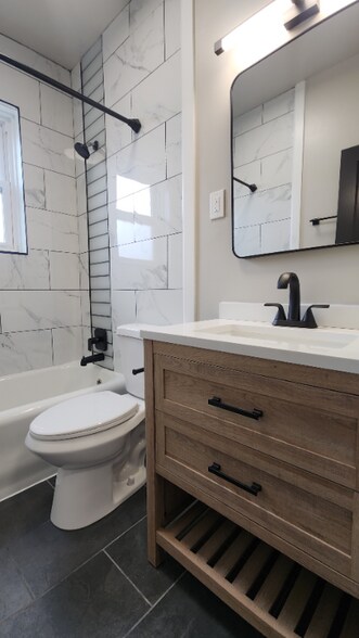 Building Photo - 7507 Oxford Dr