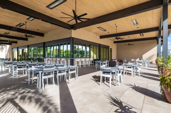 Building Photo - 7400 E Gainey Club Dr