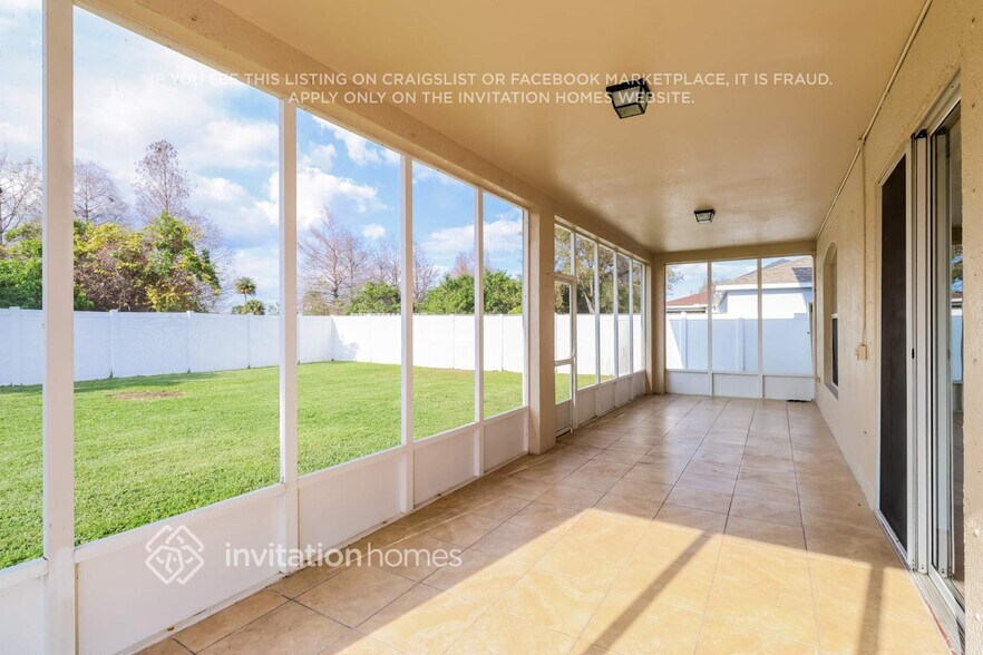 Building Photo - 4496 Four Lakes Dr