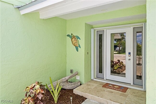 Building Photo - 2372 Baybreeze St