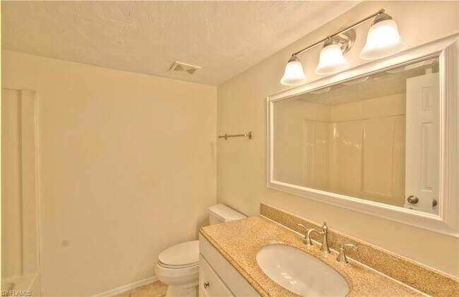 Building Photo - 2385 Naples Trace Cir