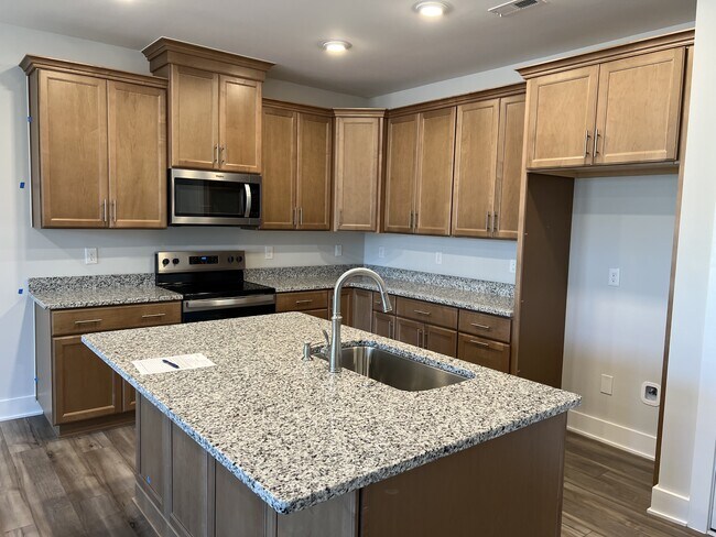 Building Photo - 1539 Patchings Ln