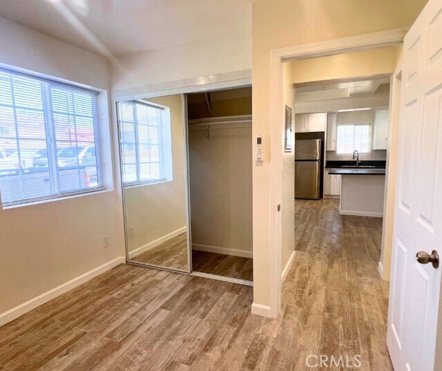 Building Photo - 12019 Sycamore St