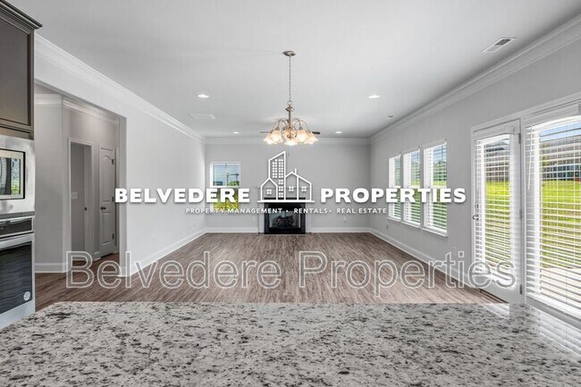 Building Photo - 5749 Marblehead Dr