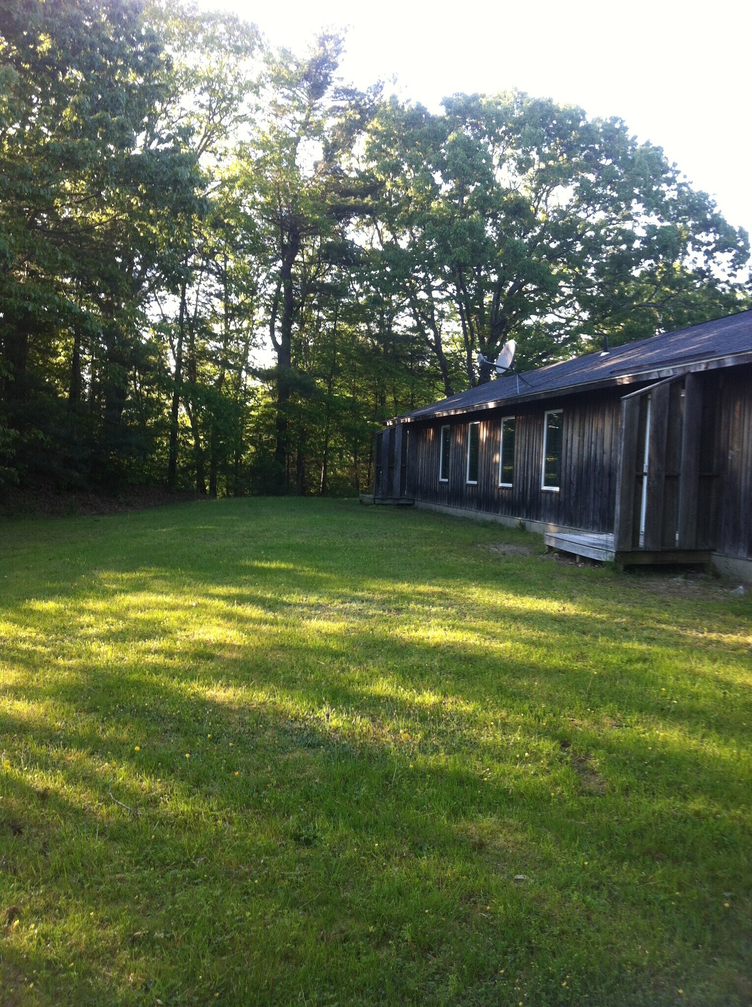 Building Photo - 141 Lillibridge Ave