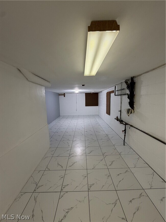 Building Photo - 30800 Gates Mills Blvd