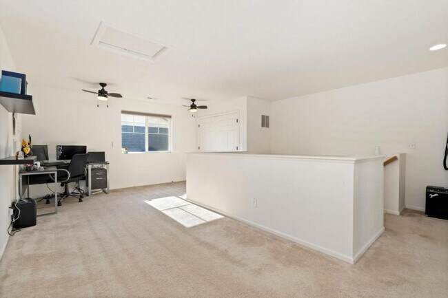 Building Photo - 5100 Eaglewood Ln