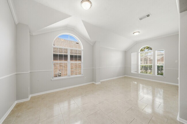 Building Photo - 11308 Windy Dawn Dr