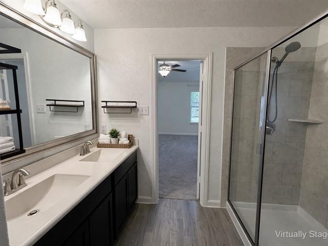 Building Photo - 1302 Deerfield Dr