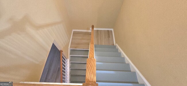 Building Photo - 11 Brookview Dr