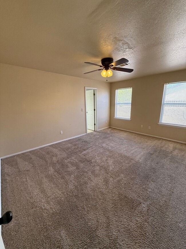 Building Photo - 4 Bedroom Home in Sonoma Ranch