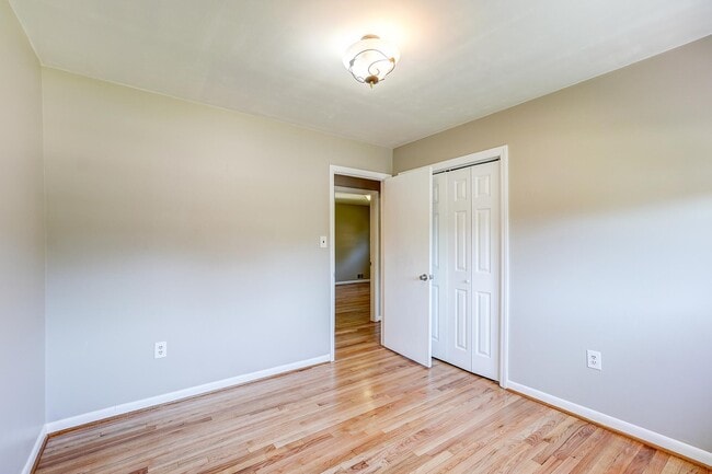 Building Photo - 11901 Bizet Ct