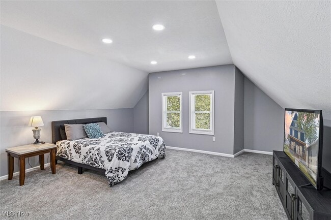 Building Photo - 1962 W 96th St