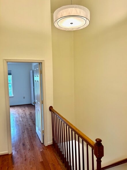 Building Photo - 13127 Plotner Farm Rd