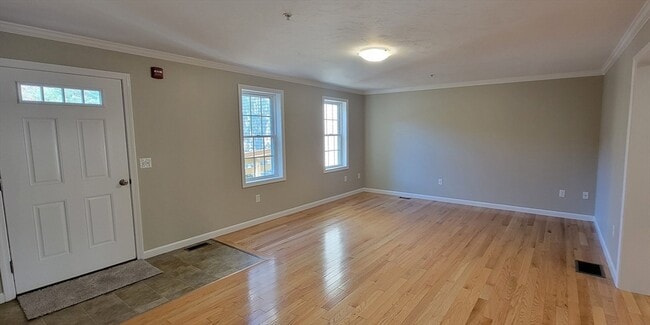 Building Photo - 53 Gatsby Dr