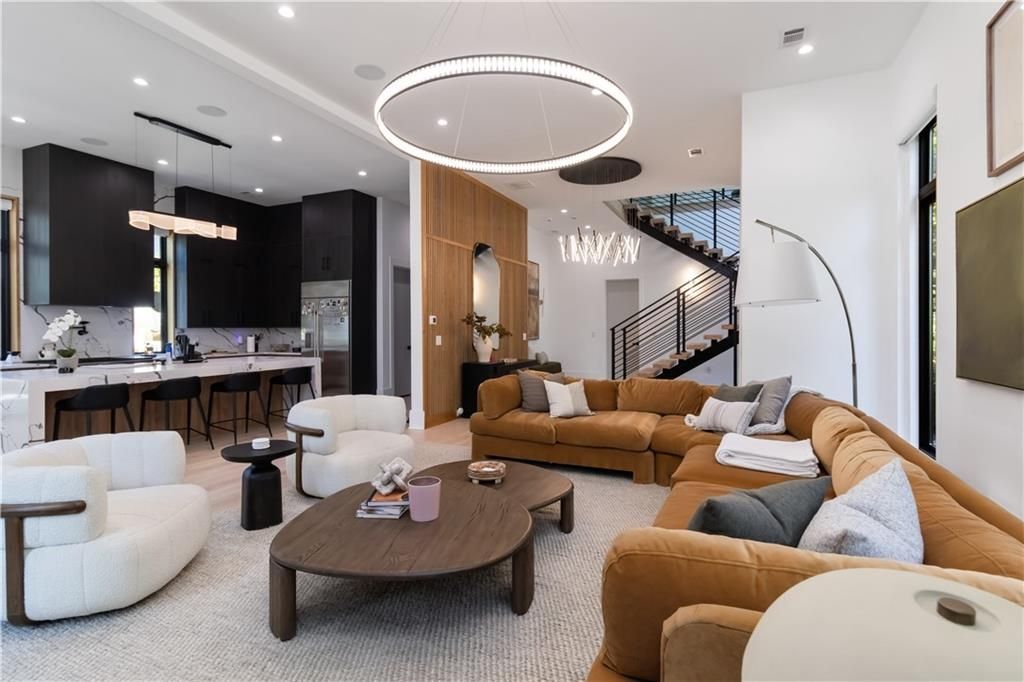 Building Photo - 2824 Ashford Rd NE