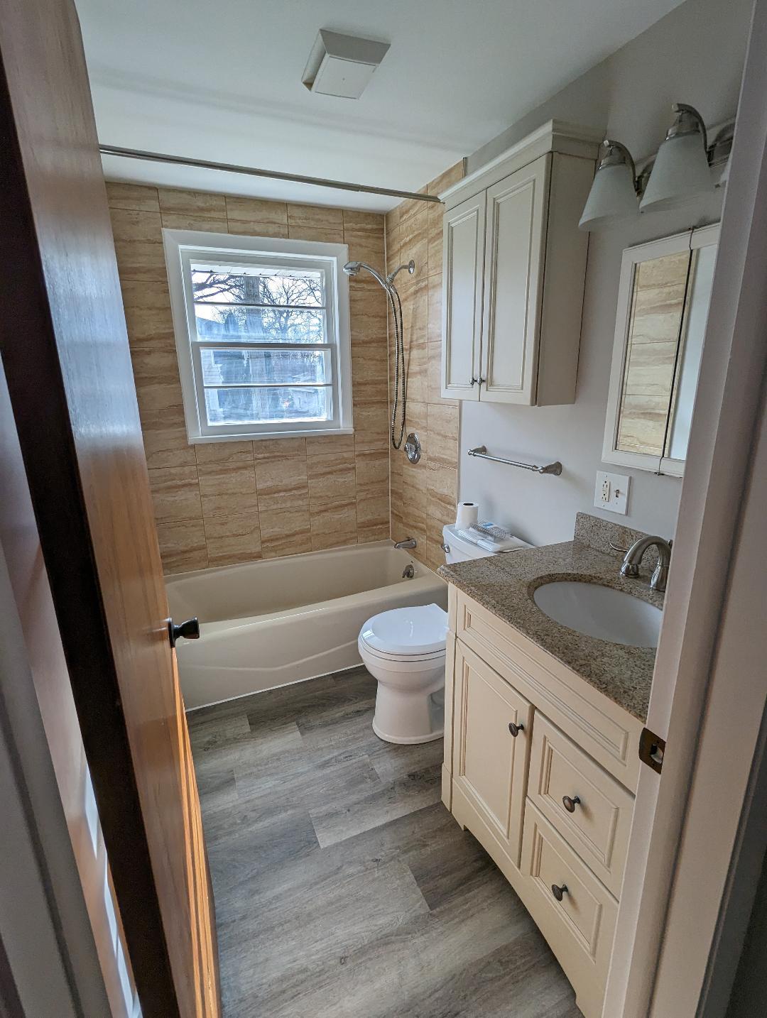 Full Bath - 1 Stone Ave