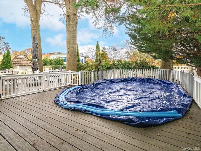 Building Photo - 41 S 4th St