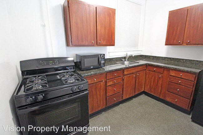 Building Photo - 3301 Telegraph Ave