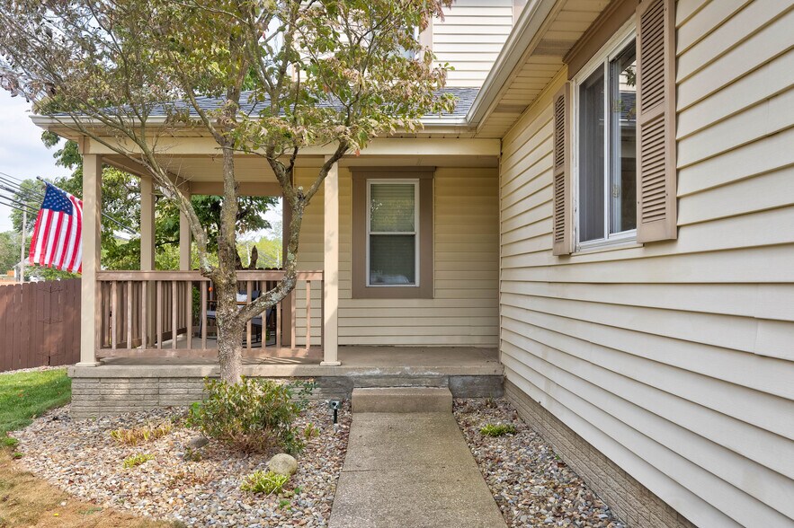 Building Photo - 6524 Blossomwood Cir NE