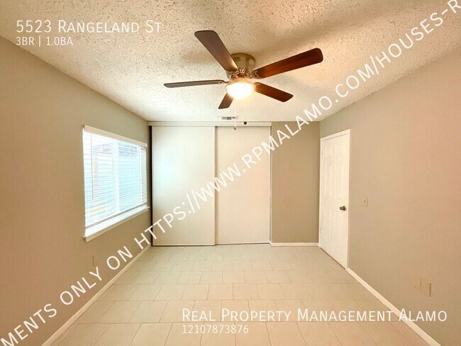 Building Photo - 5523 Rangeland St