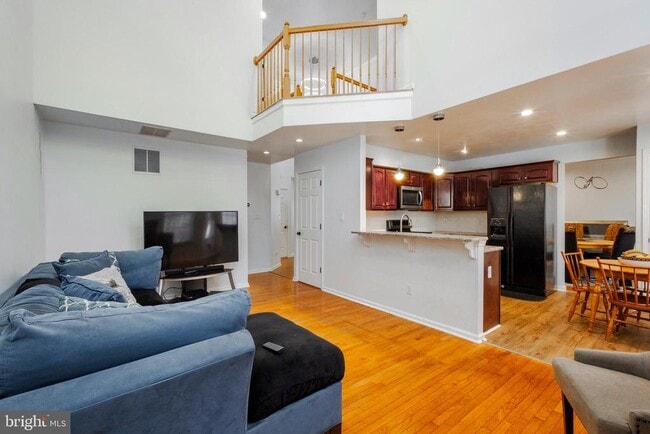 Building Photo - 34 Birmingham Dr