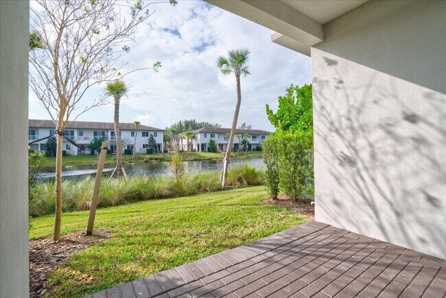 Building Photo - 1451 Pioneer Way