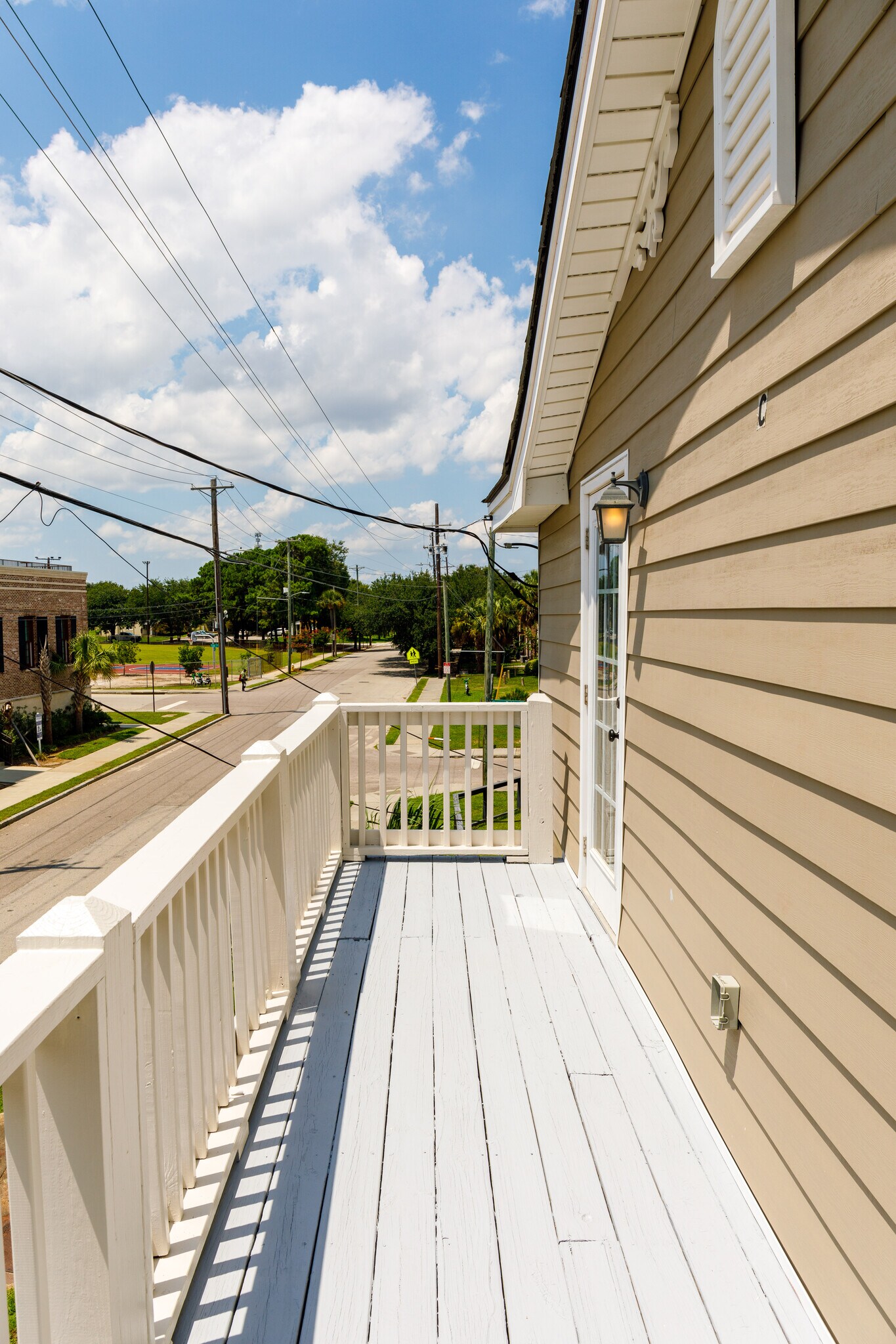 Building Photo - 116 America St