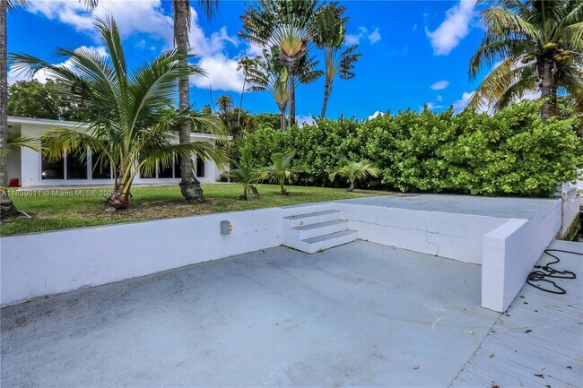 Building Photo - 2135 Arch Creek Dr