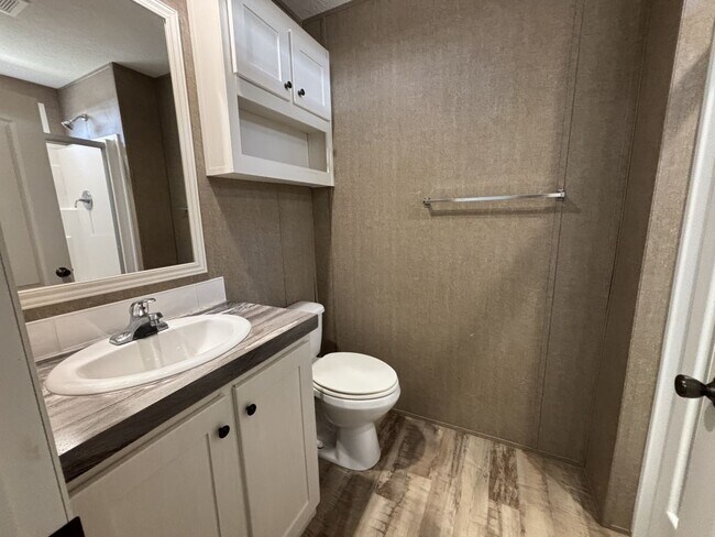 Building Photo - 2323 NW 46th Ct