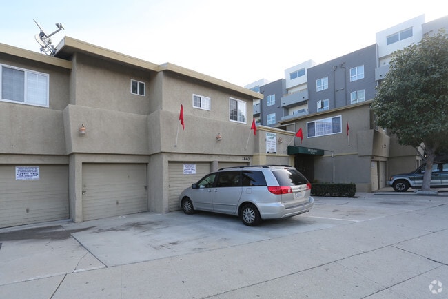 2840 S Sepulveda Blvd - Sepulveda Court