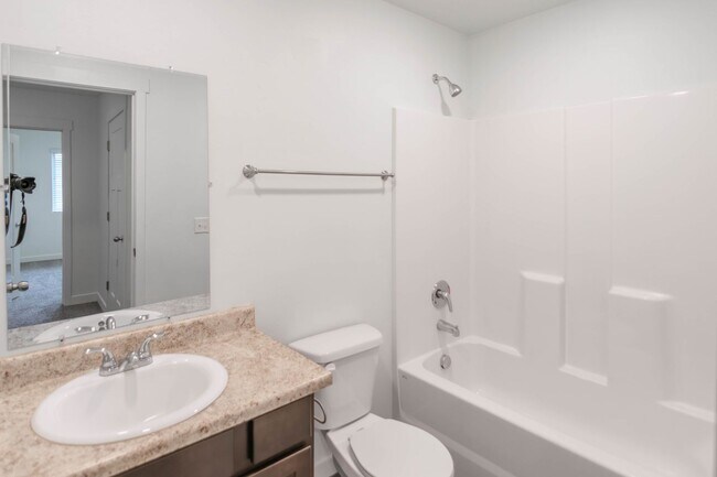 Building Photo - 7487 Geraint St