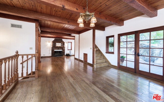 Building Photo - 10439 Seabury Ln