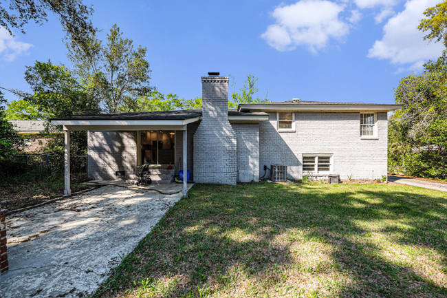 Building Photo - 2243 Guerry Ave