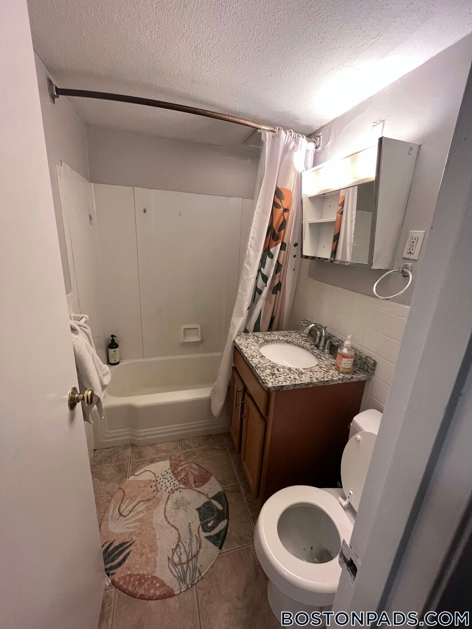 Building Photo - 110 Babcock St