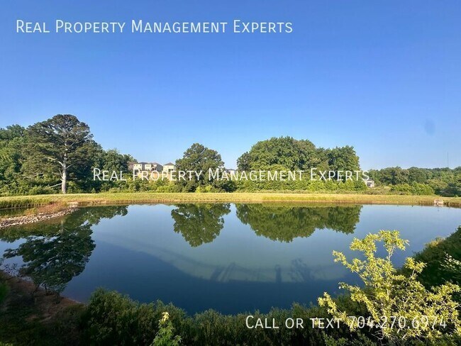Building Photo - 3012 Striped Maple Ct