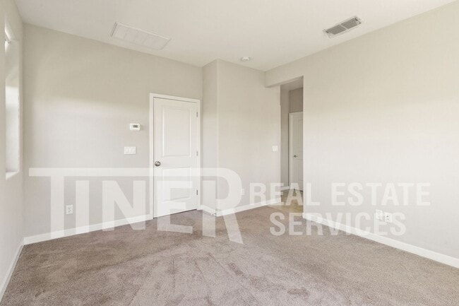 Building Photo - 3081 Eagle Chase Walk